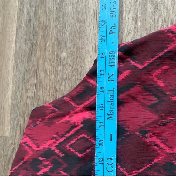 Cupcakes and Cashmere Chiffon Trapeze Dress size small - Picture 2 of 6